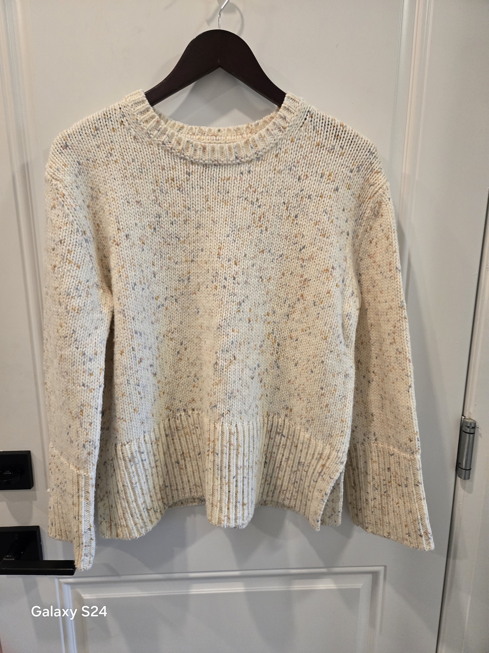 GAP Cream Speckled Crewneck Sweater